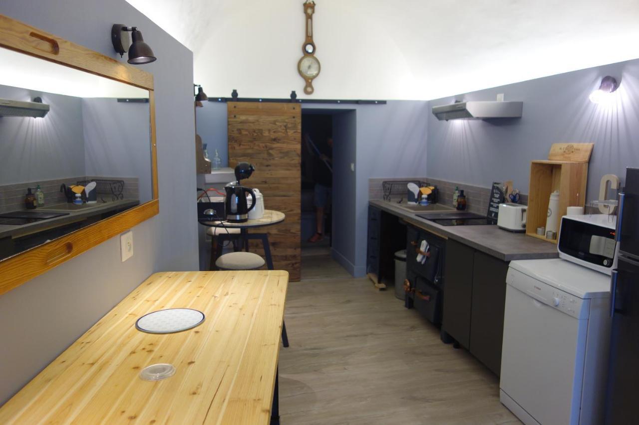 Appartement Le Bouquiniste, atypique, cosy, fibre, BedinShop à Romans-sur-Isère Extérieur photo