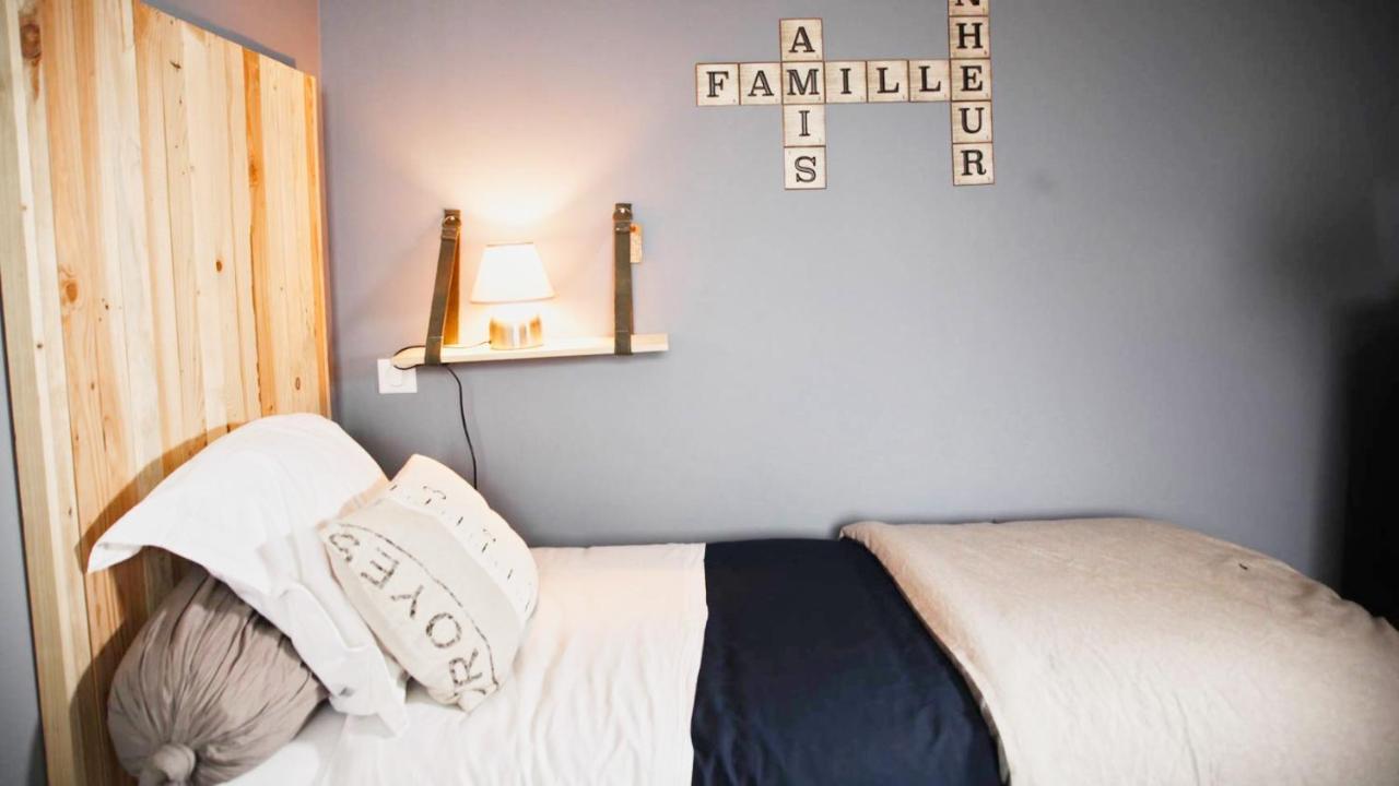 Appartement Le Bouquiniste, atypique, cosy, fibre, BedinShop à Romans-sur-Isère Extérieur photo