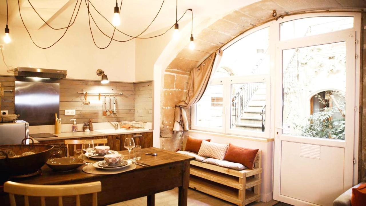 Appartement Le Bouquiniste, atypique, cosy, fibre, BedinShop à Romans-sur-Isère Extérieur photo