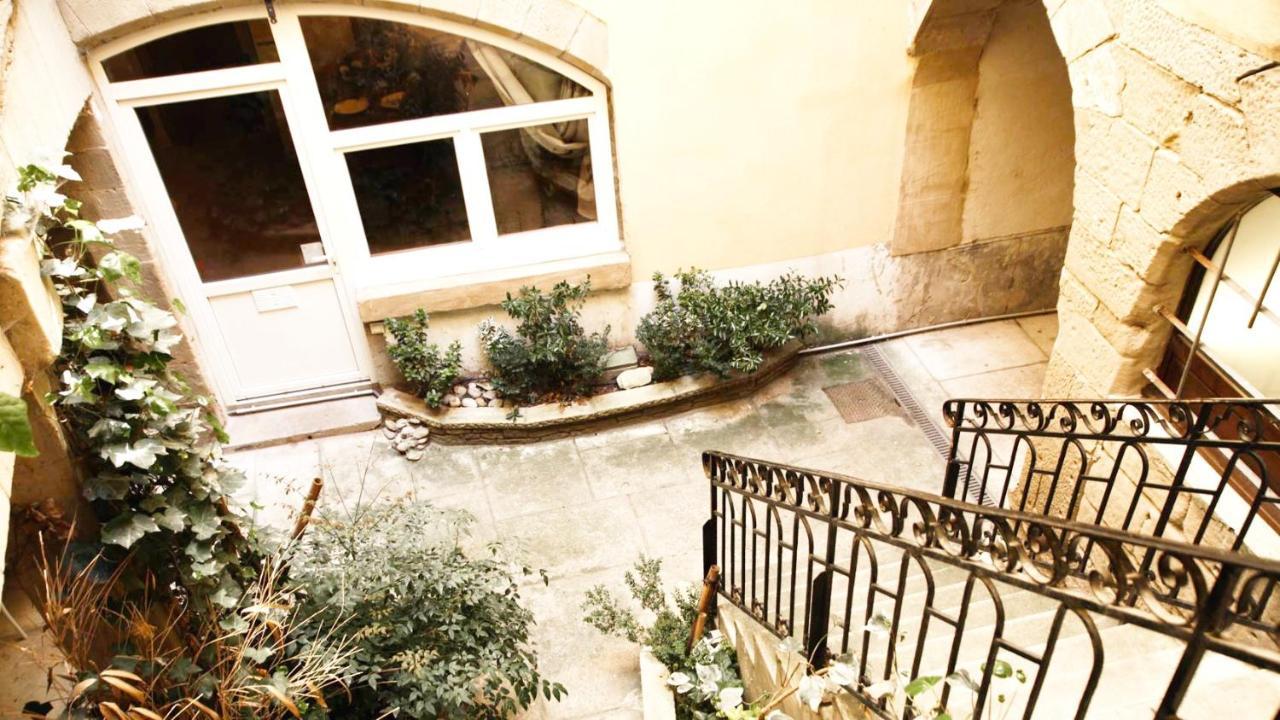 Appartement Le Bouquiniste, atypique, cosy, fibre, BedinShop à Romans-sur-Isère Extérieur photo